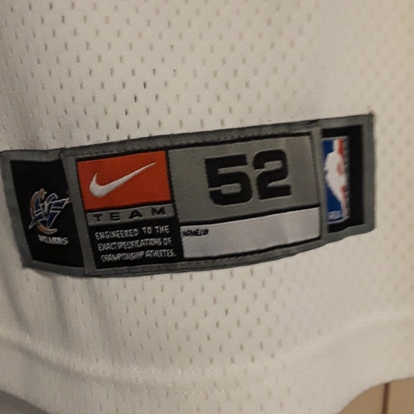 Nike Washington Bullets Michael Jordan Jersey - Picture 3 of 4